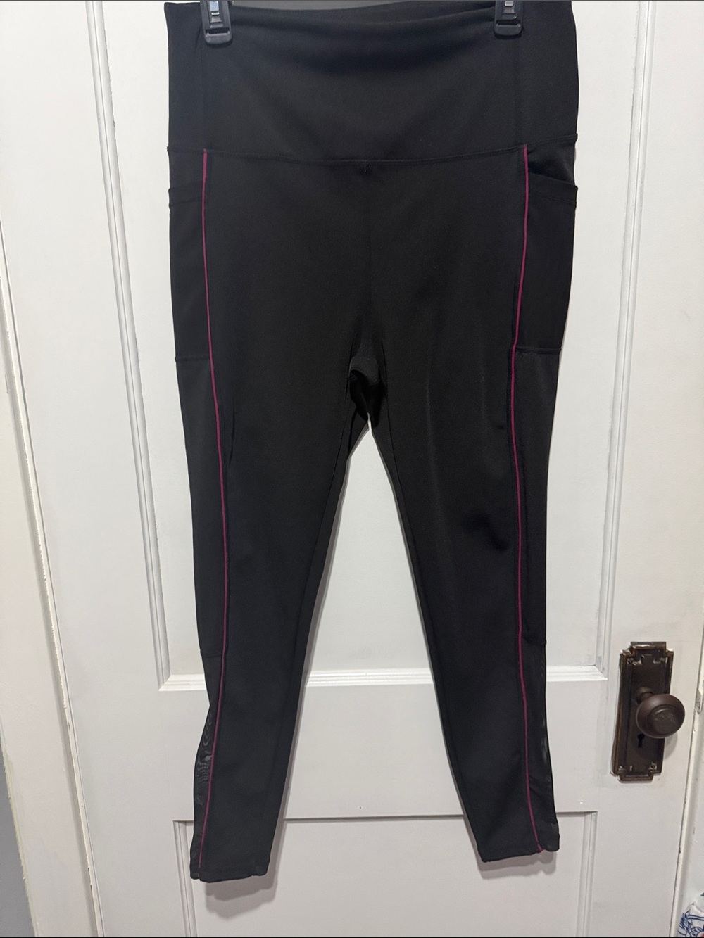 Nicole Miller Black Leggings/Activewear